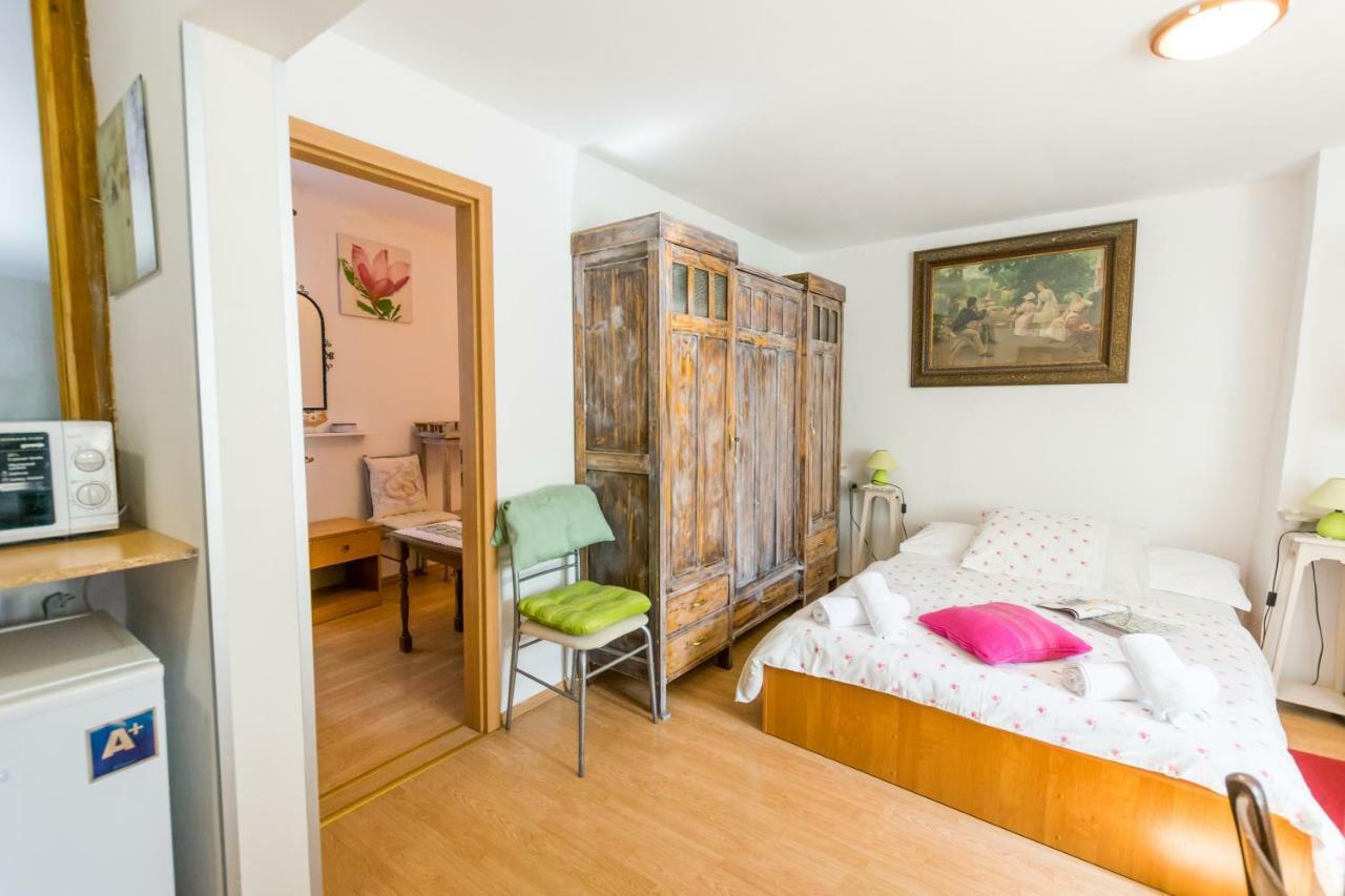 Beautiful Rustical Apt Ana In The Heart Of Rovinj Zewnętrze zdjęcie
