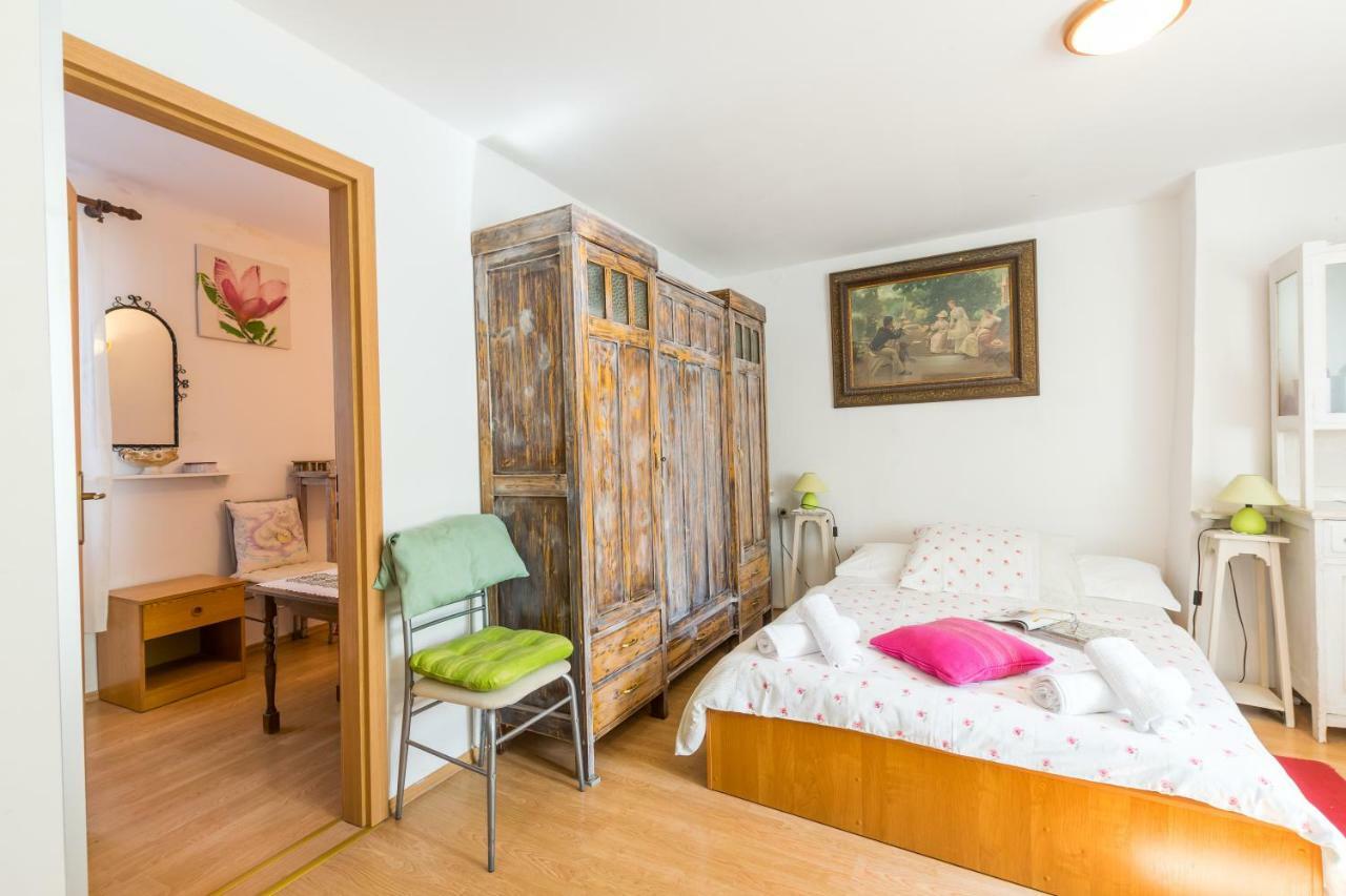 Beautiful Rustical Apt Ana In The Heart Of Rovinj Zewnętrze zdjęcie