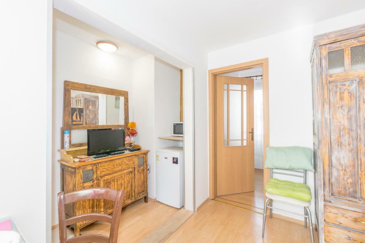 Beautiful Rustical Apt Ana In The Heart Of Rovinj Zewnętrze zdjęcie